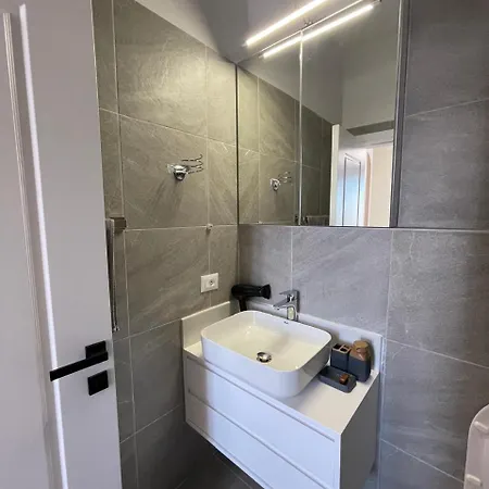 Apartment Aya